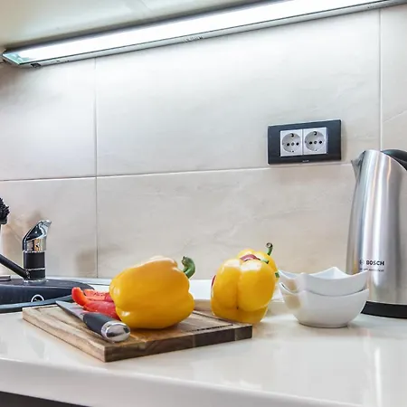 Two Bedroom Trg Apartment *