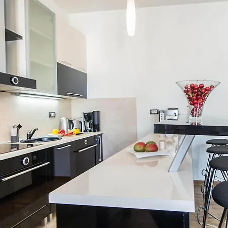 Two Bedroom Trg